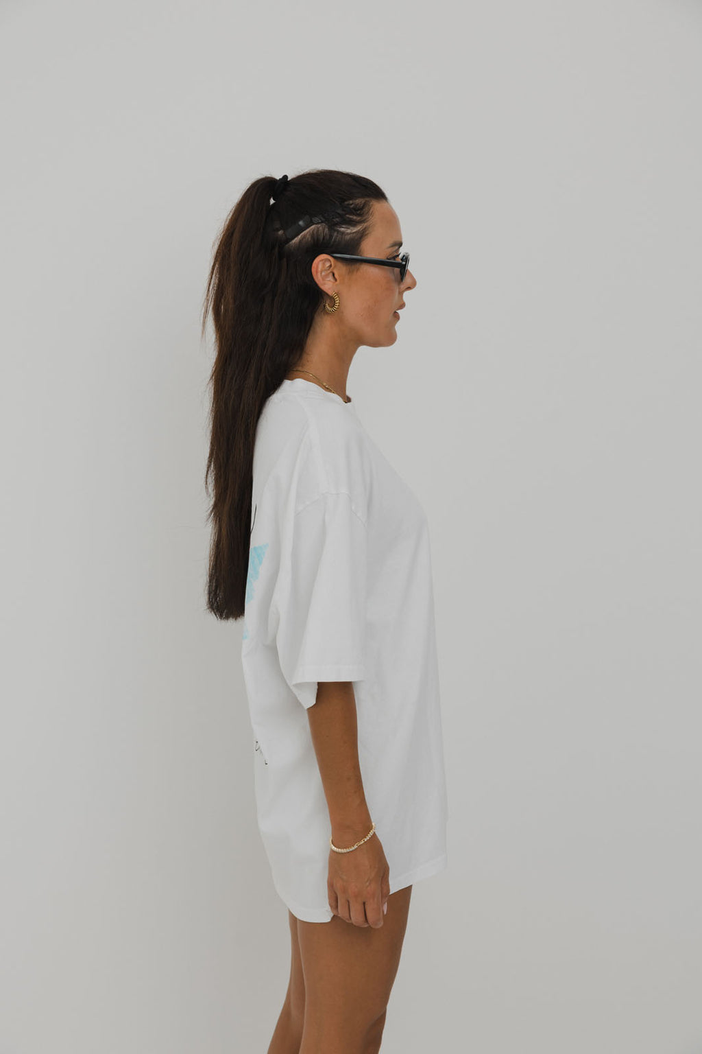 Shell Whisperer Tee